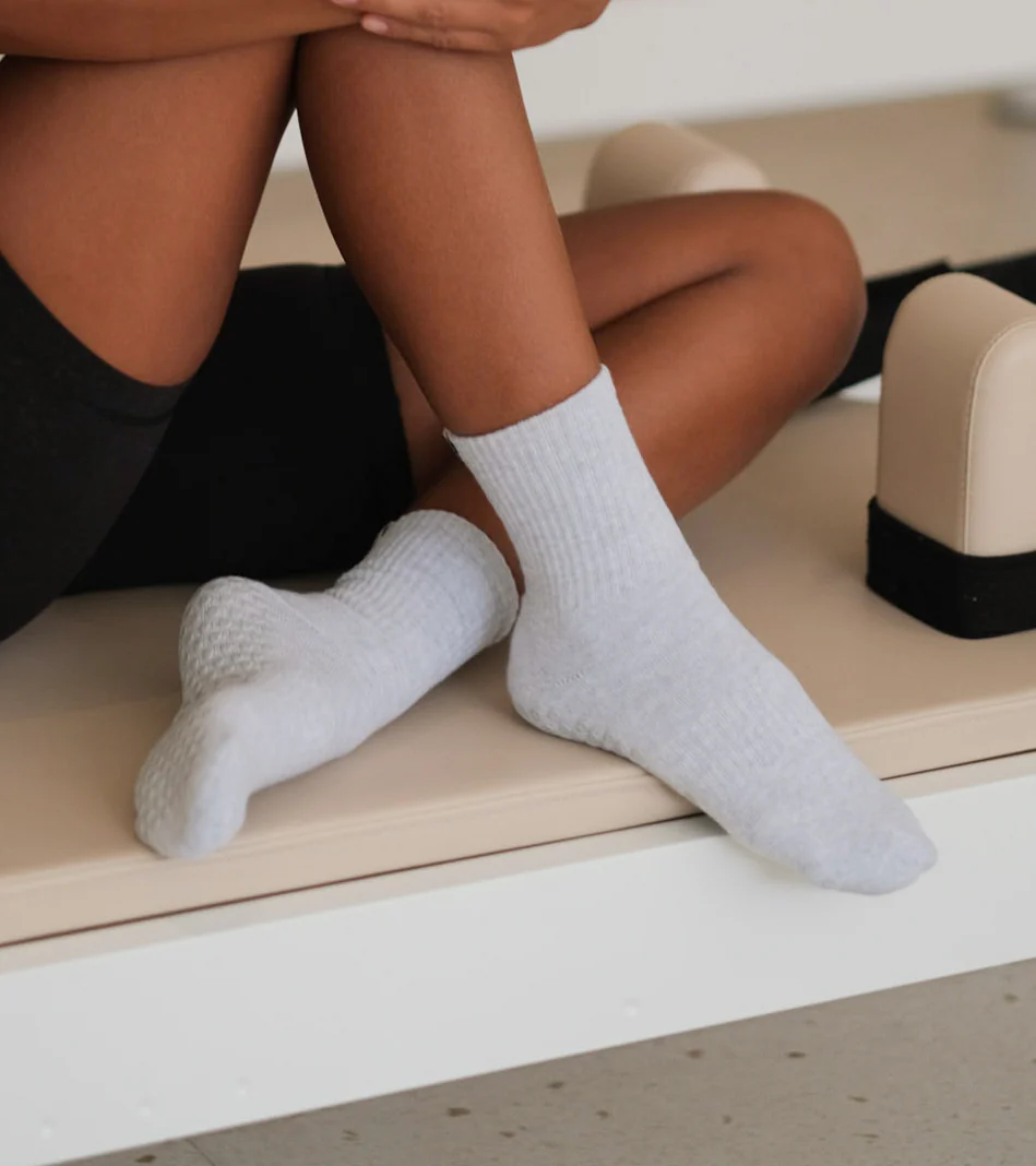 Grey Melange  - Les Basics Grip Socks - Image 3